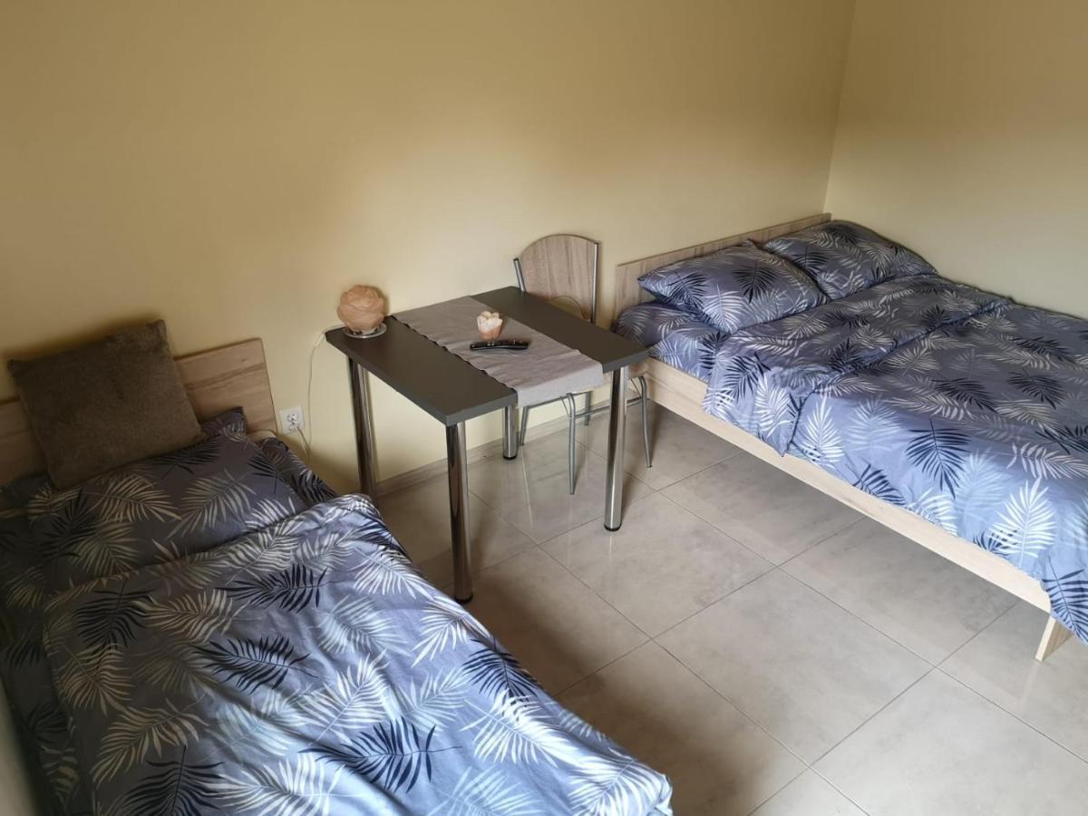 Pokoje Freedoor Ługniany Zewnętrze zdjęcie