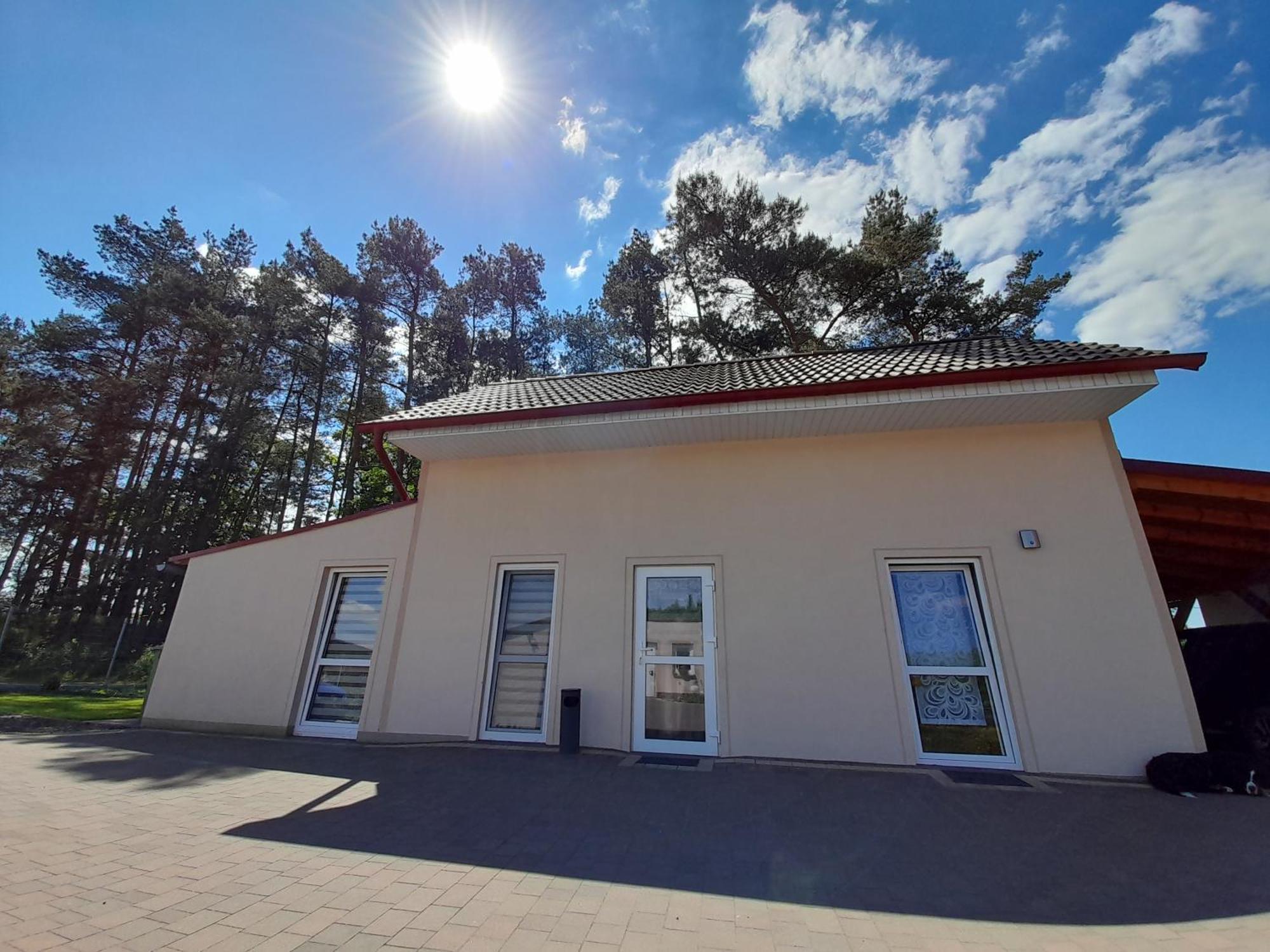 Pokoje Freedoor Ługniany Zewnętrze zdjęcie